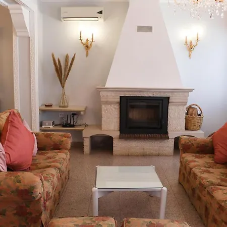 Summer House With Private Pool Villa *